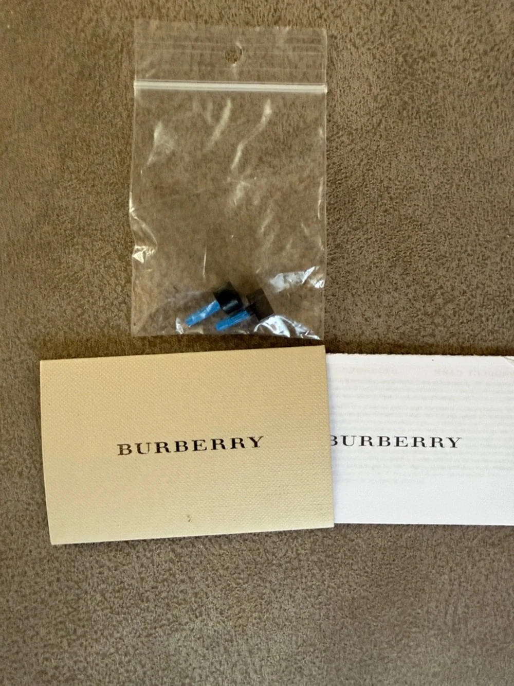 Burberry Black Leather Knee-High Stiletto Boots with Signature Check Texture - Picture 3 of 16